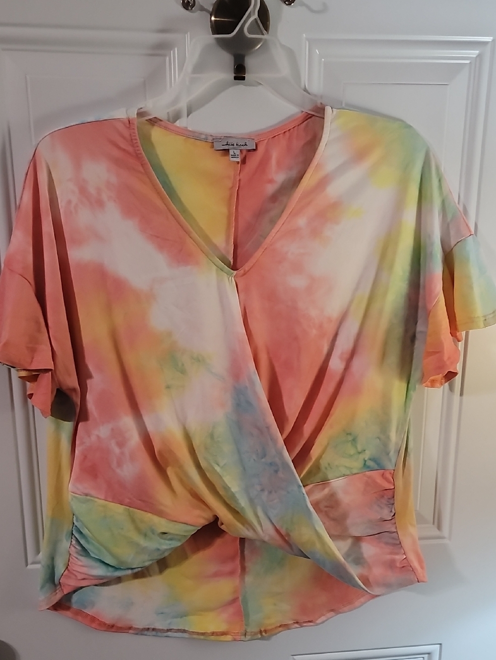 white birch Multicolor Tie-Dye Wrap V-Neck Short Sleeve Top
